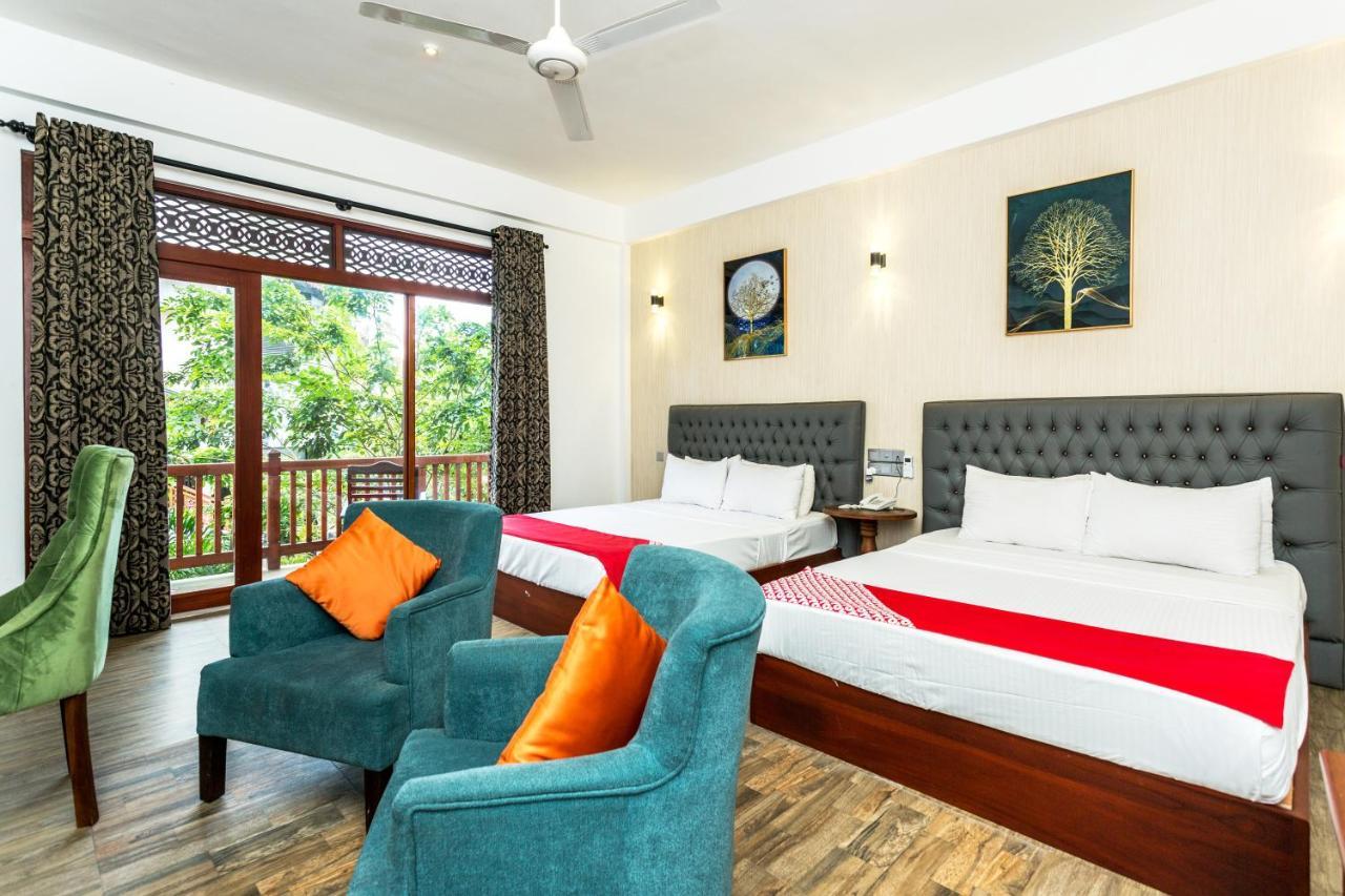 Polhena Grand Resort & Banquet Matara Exteriör bild