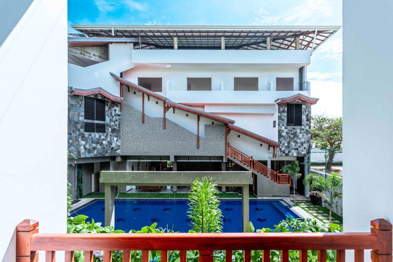 Polhena Grand Resort & Banquet Matara Exteriör bild