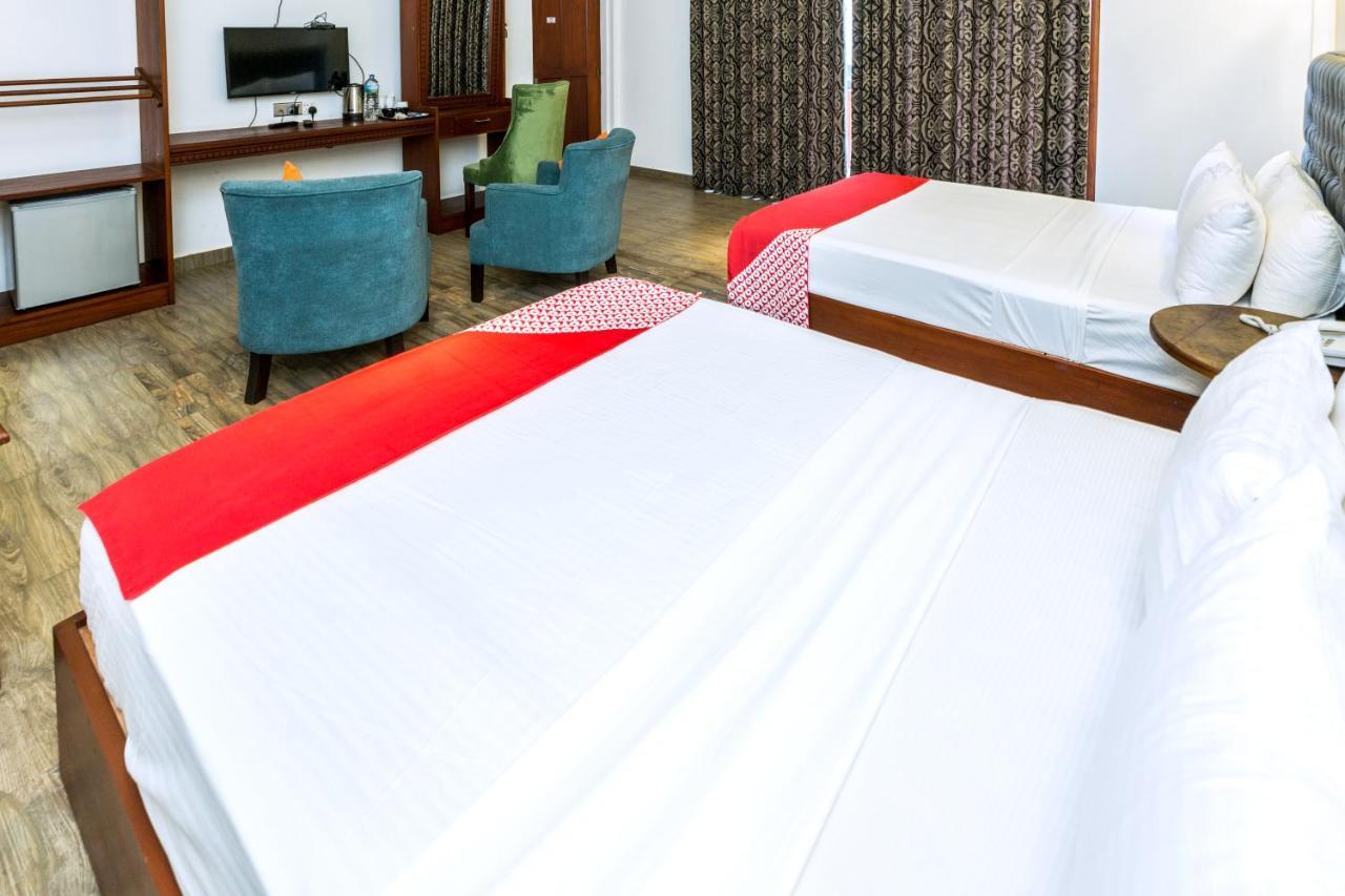 Polhena Grand Resort & Banquet Matara Exteriör bild