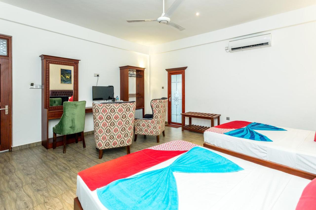 Polhena Grand Resort & Banquet Matara Exteriör bild