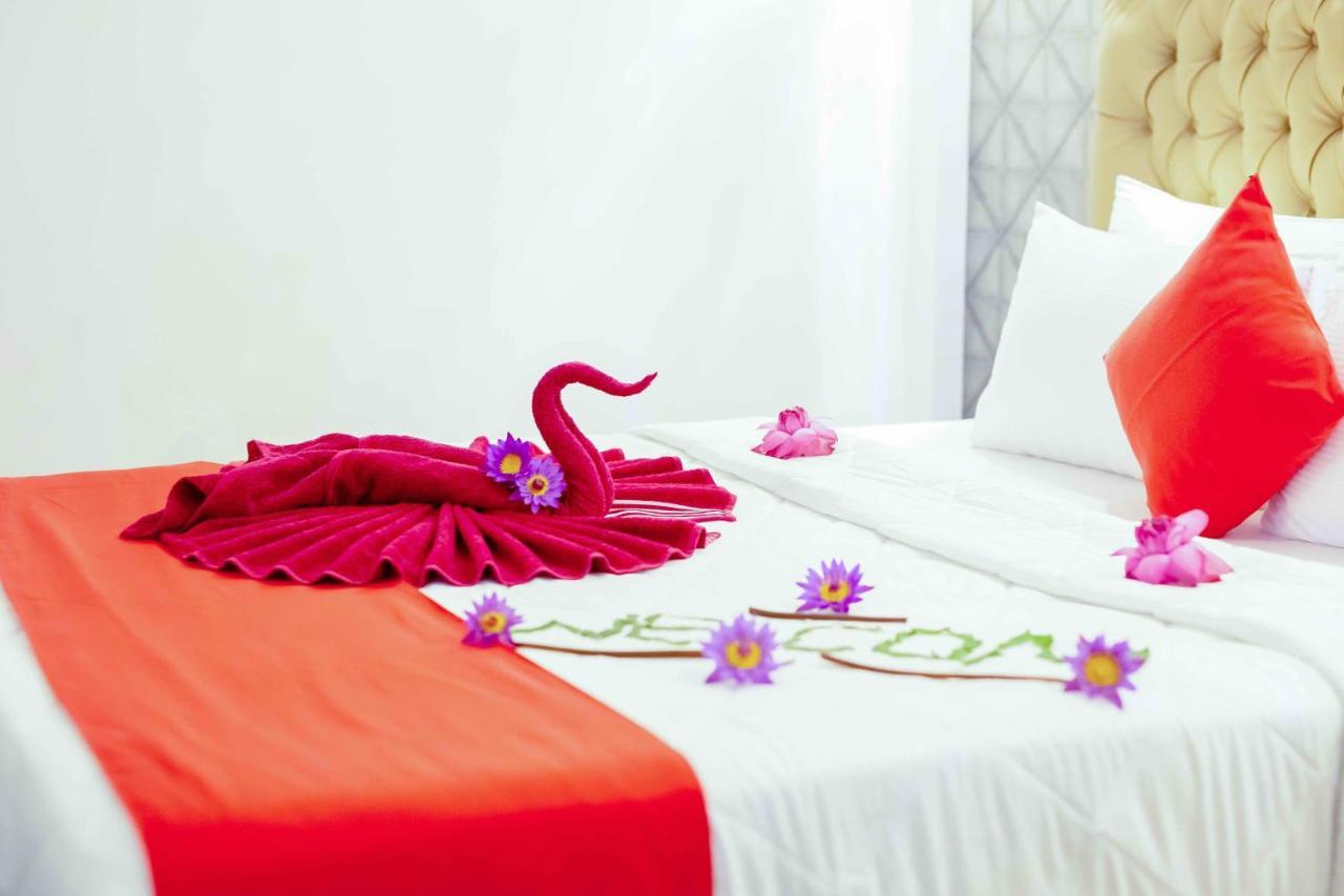 Polhena Grand Resort & Banquet Matara Exteriör bild