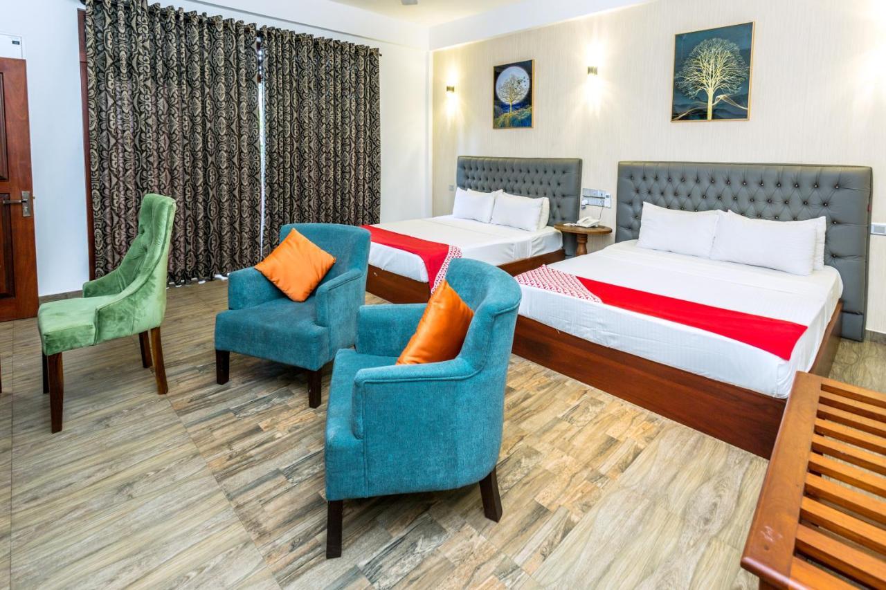 Polhena Grand Resort & Banquet Matara Exteriör bild