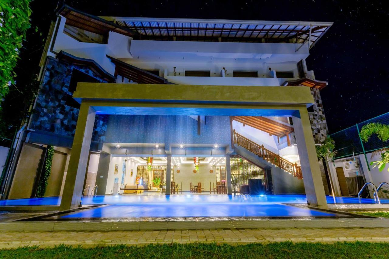 Polhena Grand Resort & Banquet Matara Exteriör bild