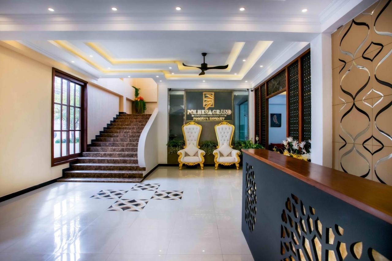 Polhena Grand Resort & Banquet Matara Exteriör bild