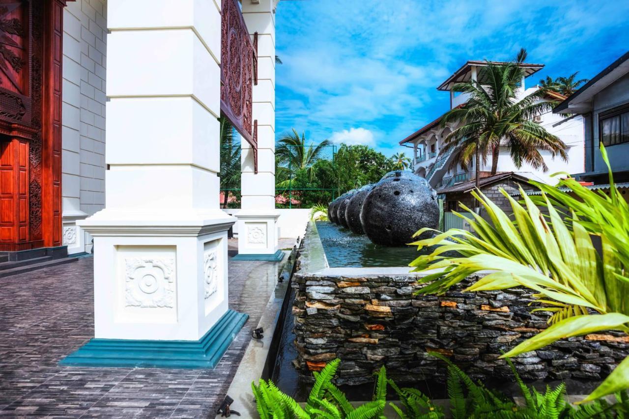 Polhena Grand Resort & Banquet Matara Exteriör bild