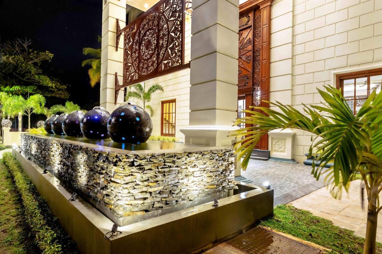 Polhena Grand Resort & Banquet Matara Exteriör bild